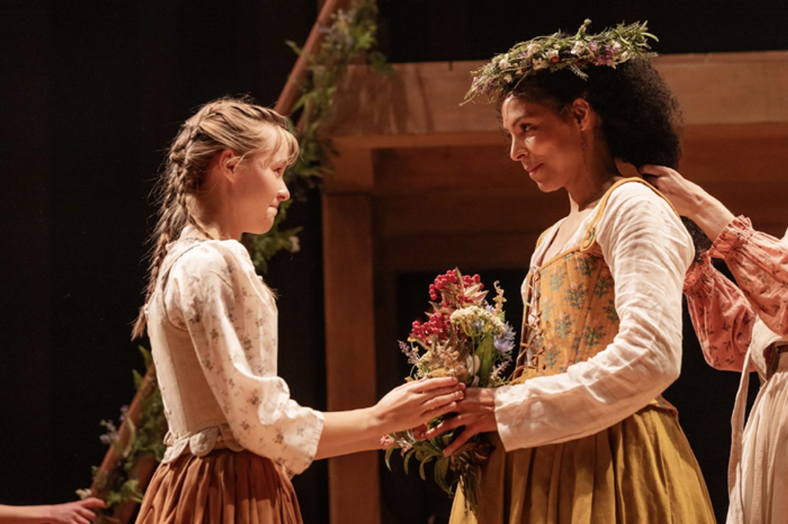Photos: First Look at HAMNET at American Conservatory Theater — photo 7 of 8